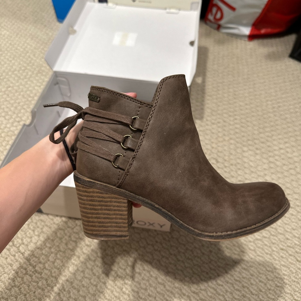 Roxy Brown Ankle Booties with Stacked Heel